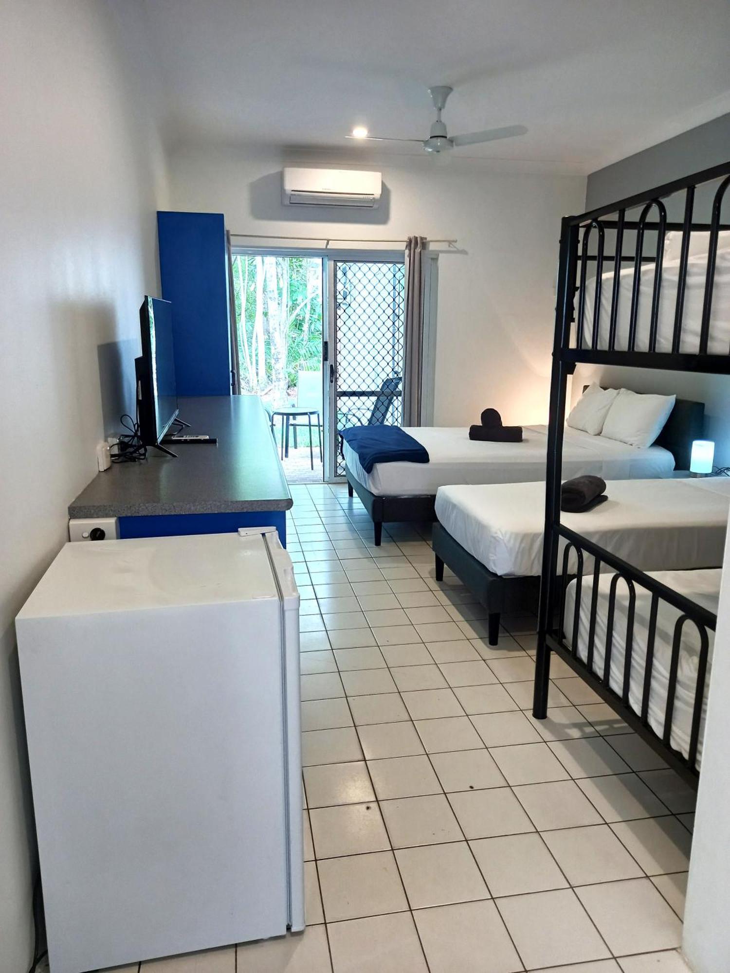 Coral Beach Lodge Port Douglas Eksteriør bilde